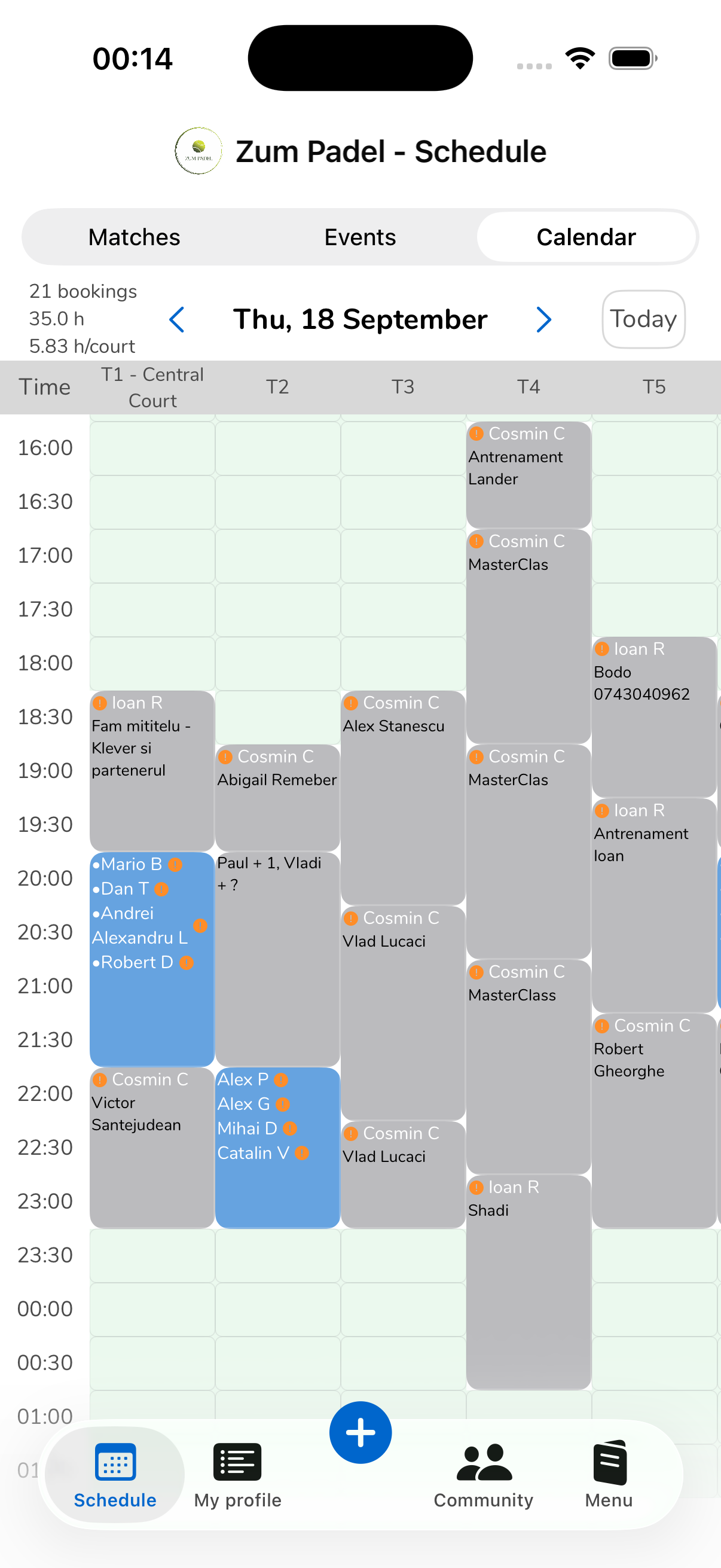 Courtio calendar view for admins showing booking details